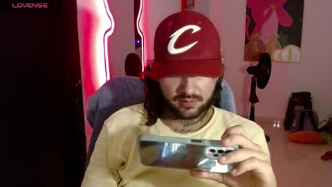 nicolas online show from 01-13-25, 05:44