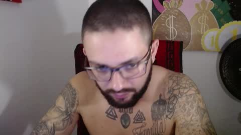 nicolas online show from 02-06-25, 04:21