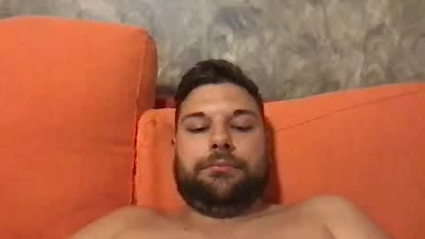 Snapshot of nicolasexy98 chatting on 10-25-25, 10:04 nicolasexy98 online show from 10-25-25, 10:04