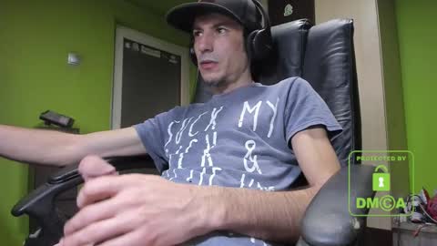 L. Nicolas online show from 02-25-25, 05:19