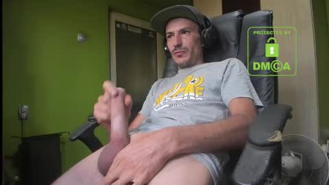 L. Nicolas online show from 09-10-25, 08:25