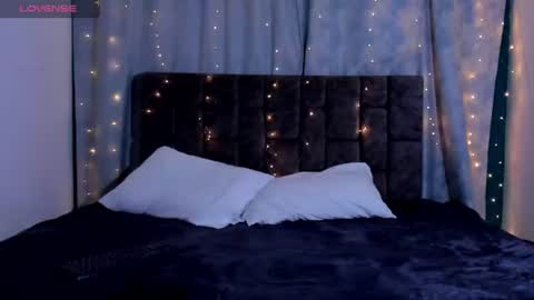 nicolastorres__ online show from 06-16-26, 07:22