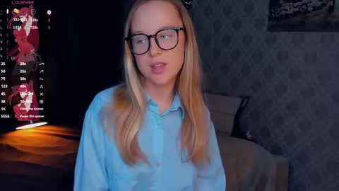 Nicoletta online show from 10-12-25, 04:17