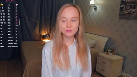 Nicoletta online show from 11-08-25, 06:07