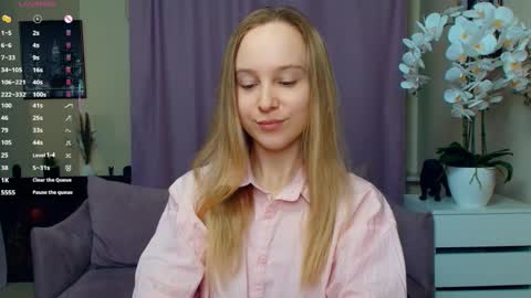 Nicoletta online show from 04-06-26, 06:42