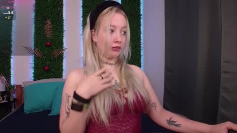 Nicole online show from 01-14-25, 07:27