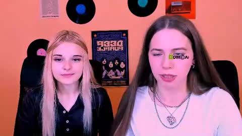 nicole_bright online show from 07-10-26, 08:29