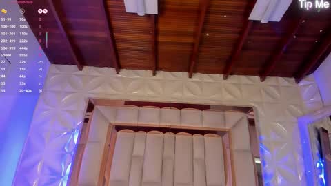 Nicole  online show from 11-09-25, 07:23