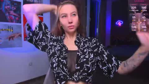 Nicole online show from 02-27-25, 12:21