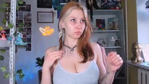 Nicole online show from 07-12-26, 02:13