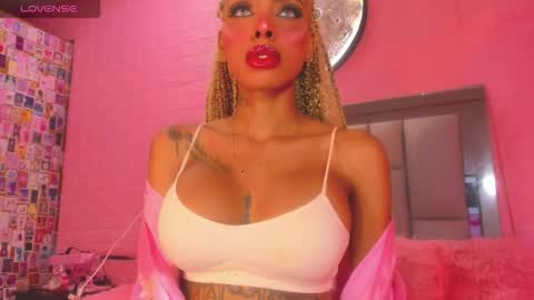 Snapshot of nicole_rosales chatting on 09-09-25, 03:06 nicole_rosales online show from 09-09-25, 03:06
