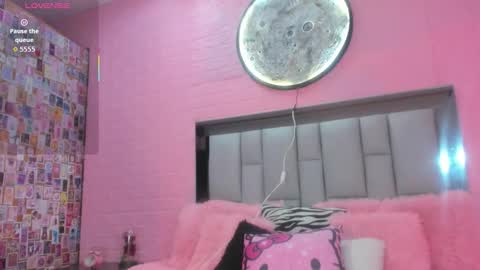 Snapshot of nicole_rosales chatting on 09-23-25, 08:12 nicole_rosales online show from 09-23-25, 08:12