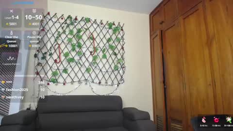 Snapshot of nicole_santana_ chatting on 01-21-25, 11:34 Nicole Santana online show from 01-21-25, 11:34