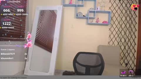 Snapshot of nicole_santana_ chatting on 09-15-25, 09:37 Nicole Santana online show from 09-15-25, 09:37
