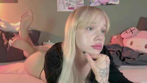 Mary online show from 05-15-26, 11:34