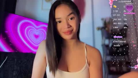 NICOLE online show from 10-21-25, 04:35