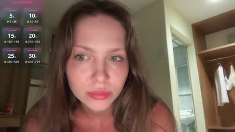 nicoledollyxx online show from 03-31-26, 11:32