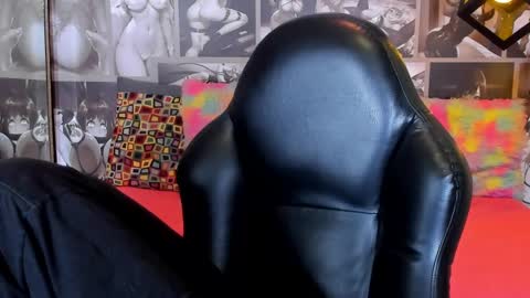 Snapshot of nicolee_angels chatting on 01-30-25, 02:47 N i c o l e online show from 01-30-25, 02:47