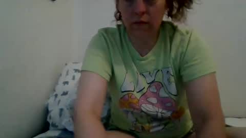 Nicole online show from 03-25-26, 10:49