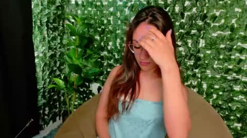Snapshot of nicoleirisxxx chatting on 05-12-26, 05:59 nicoleirisxxx online show from 05-12-26, 05:59