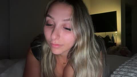 nicolelovesyou444 online show from 07-01-26, 05:31