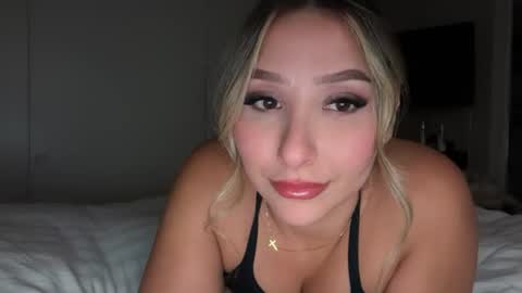 nicolelovesyou444 online show from 07-08-26, 02:16
