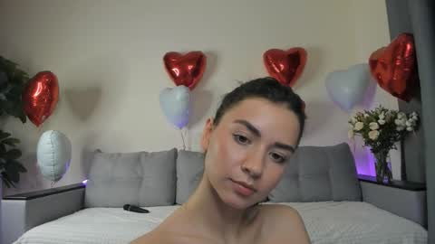 Dua Lipa online show from 02-13-25, 07:21