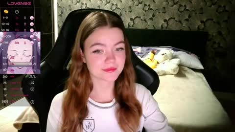 Snapshot of nicolemeew chatting on 01-28-25, 12:47 NicoleMeew online show from 01-28-25, 12:47