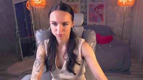 Nicole online show from 05-31-26, 03:30