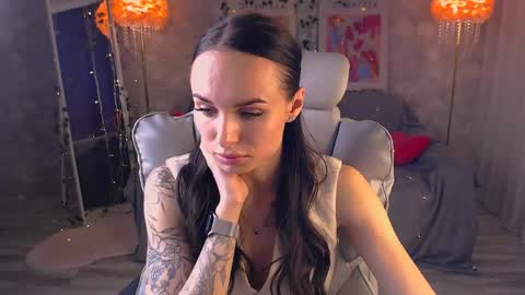 Nicole online show from 05-31-26, 06:31