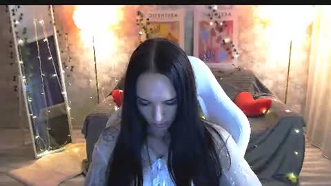 Nicole online show from 06-13-26, 07:12