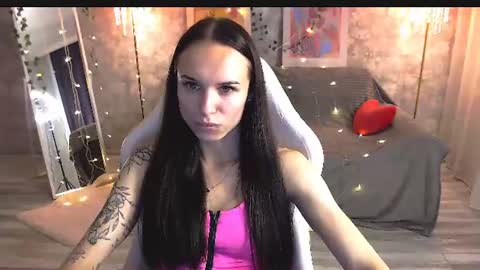 Nicole online show from 06-14-26, 03:36