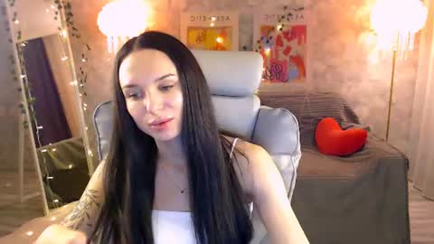 Nicole online show from 06-21-26, 05:04