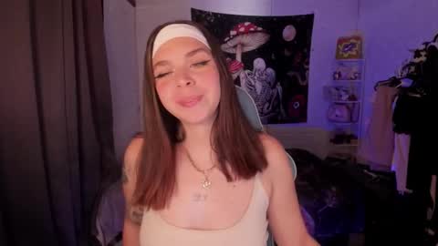 Nicol independent model online show from 09-08-25, 07:57