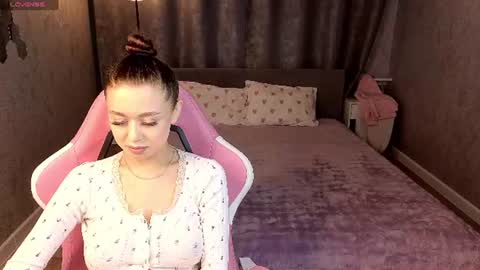 Snapshot of nicolerossss chatting on 07-19-26, 09:35 NicoleRossss online show from 07-19-26, 09:35