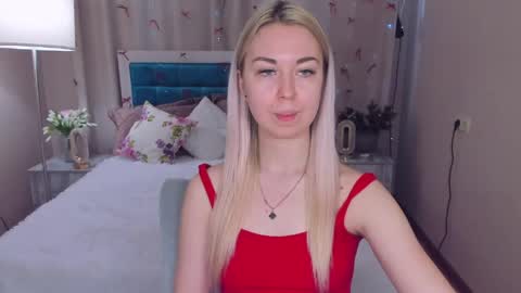 Snapshot of nicolestunning chatting on 05-09-26, 05:56 NicoleStunning online show from 05-09-26, 05:56