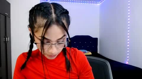 Nicole online show from 07-30-26, 10:42