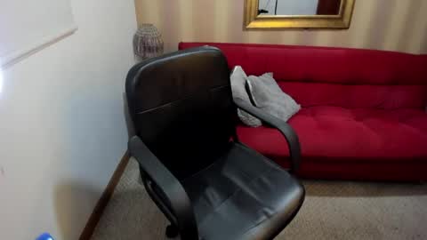 Nicolettcolin  online show from 04-17-26, 08:45