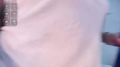 nicolle_evanss_ online show from 04-10-26, 04:28