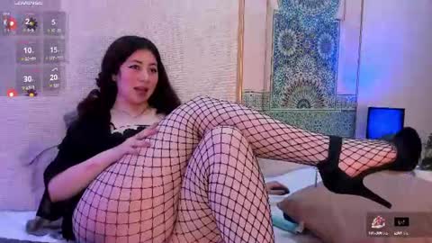 nicolle_evanss_ online show from 06-17-26, 03:53
