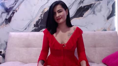 Snapshot of nicolle_gomes chatting on 11-18-25, 10:47 nicolle gomes online show from 11-18-25, 10:47