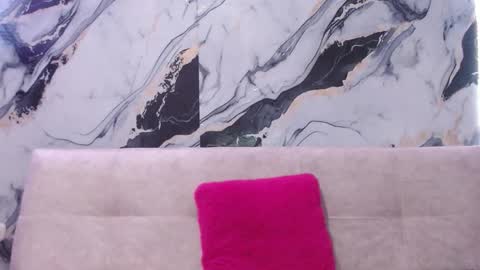 Snapshot of nicolle_gomes chatting on 11-22-25, 10:31 nicolle gomes online show from 11-22-25, 10:31