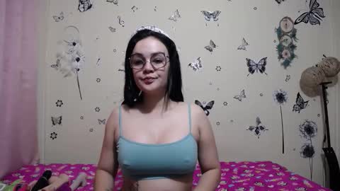 nicolle_sky online show from 06-09-26, 08:15