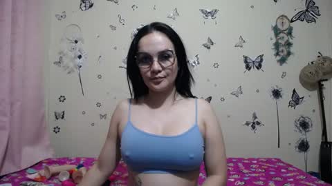 nicolle_sky online show from 07-09-26, 08:40