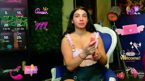 Nicolle online show from 07-16-26, 07:58