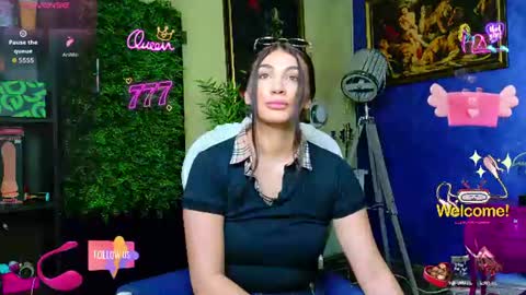 Nicolle online show from 07-31-26, 08:03
