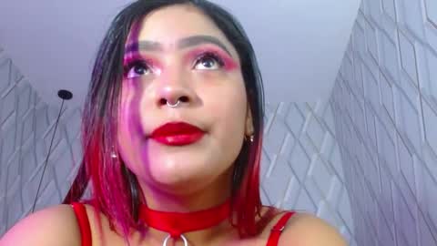 Nicolle Miley online show from 02-15-25, 04:14