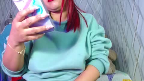 Nicolle Miley online show from 02-15-25, 10:33