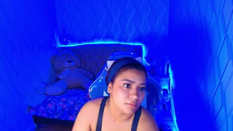 Nicolle Miley online show from 11-14-25, 03:27