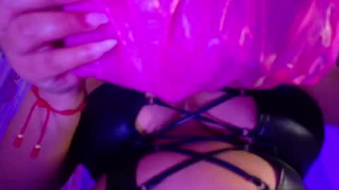 Nicolle Miley online show from 06-14-26, 05:20